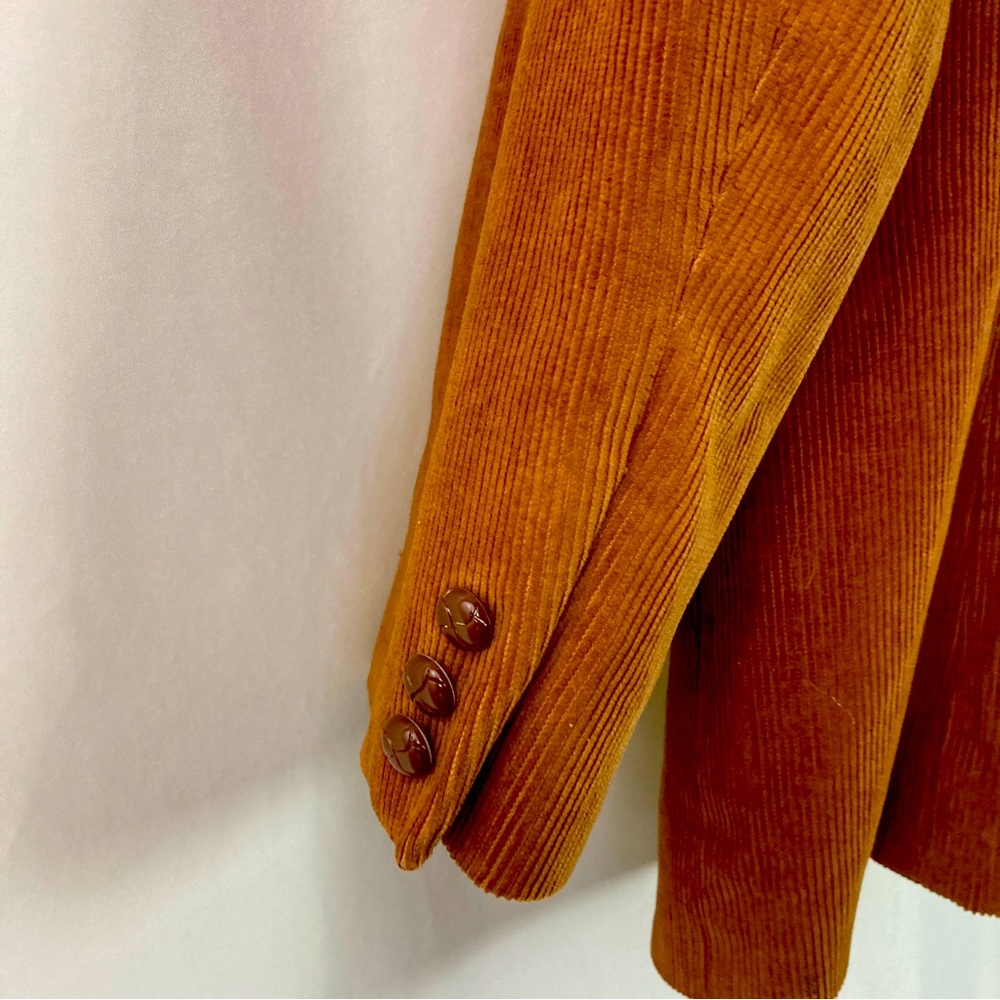 Two-Button Brown Corduroy Blazer Made in Romania - Picture 5 of 13